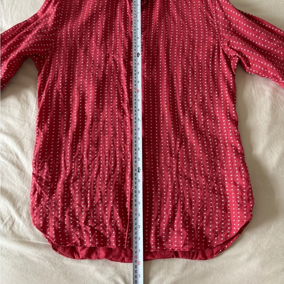 Camicissima Italian Linen Shirt in Peach Red - Picture 5 of 10